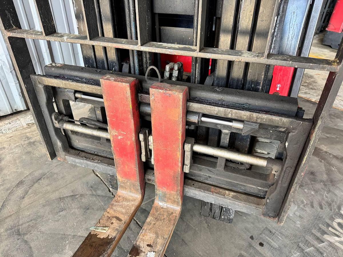 Used 2010 Raymond 470-C50HM