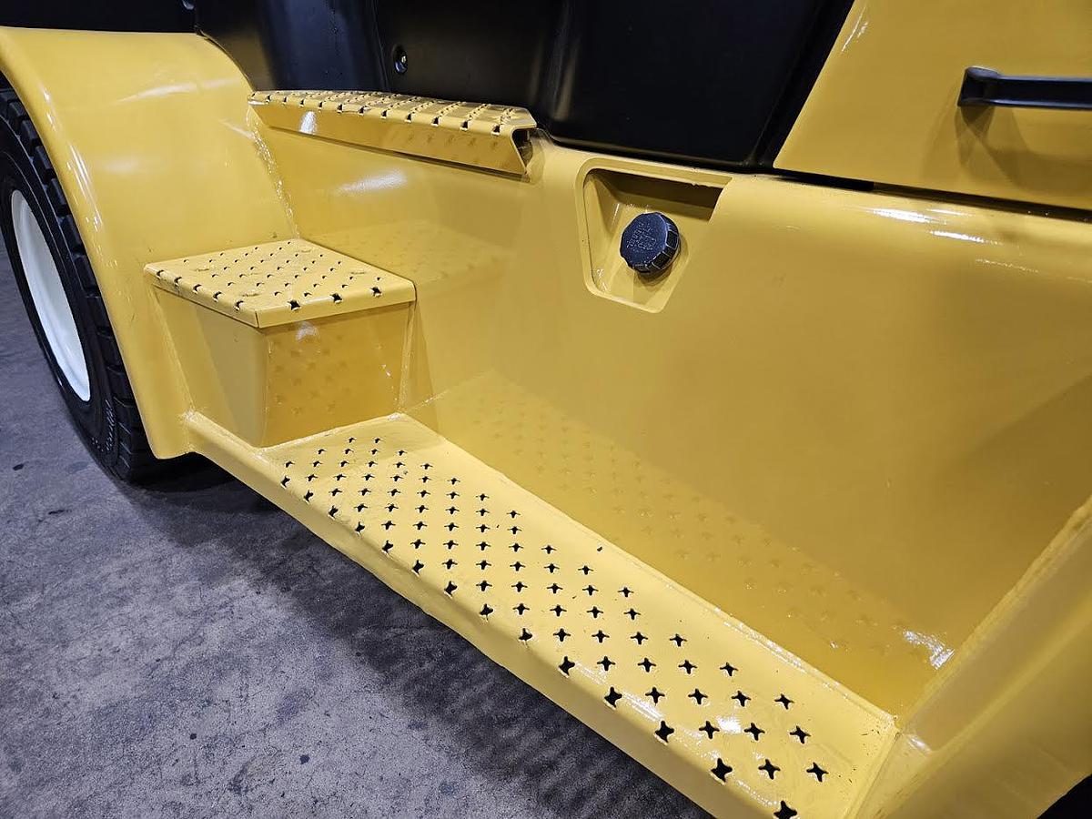 Refurbished 2021 Yale GDP155VX