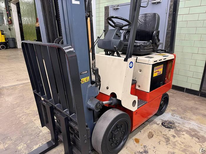 Used 2002 Nissan E4000