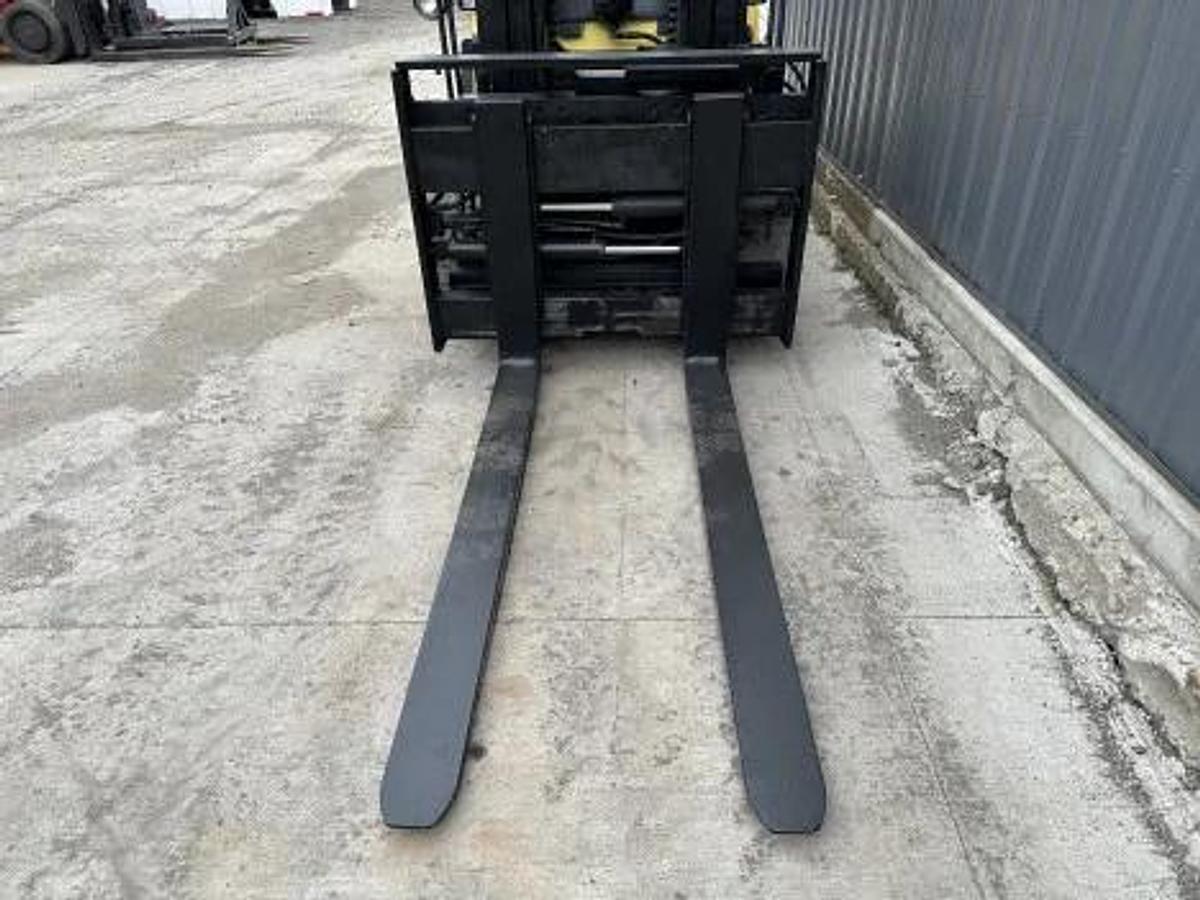 Used 2004 HOIST F180