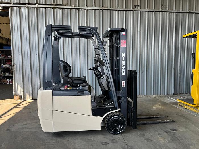 Used 2008 Nissan 1N1L18V