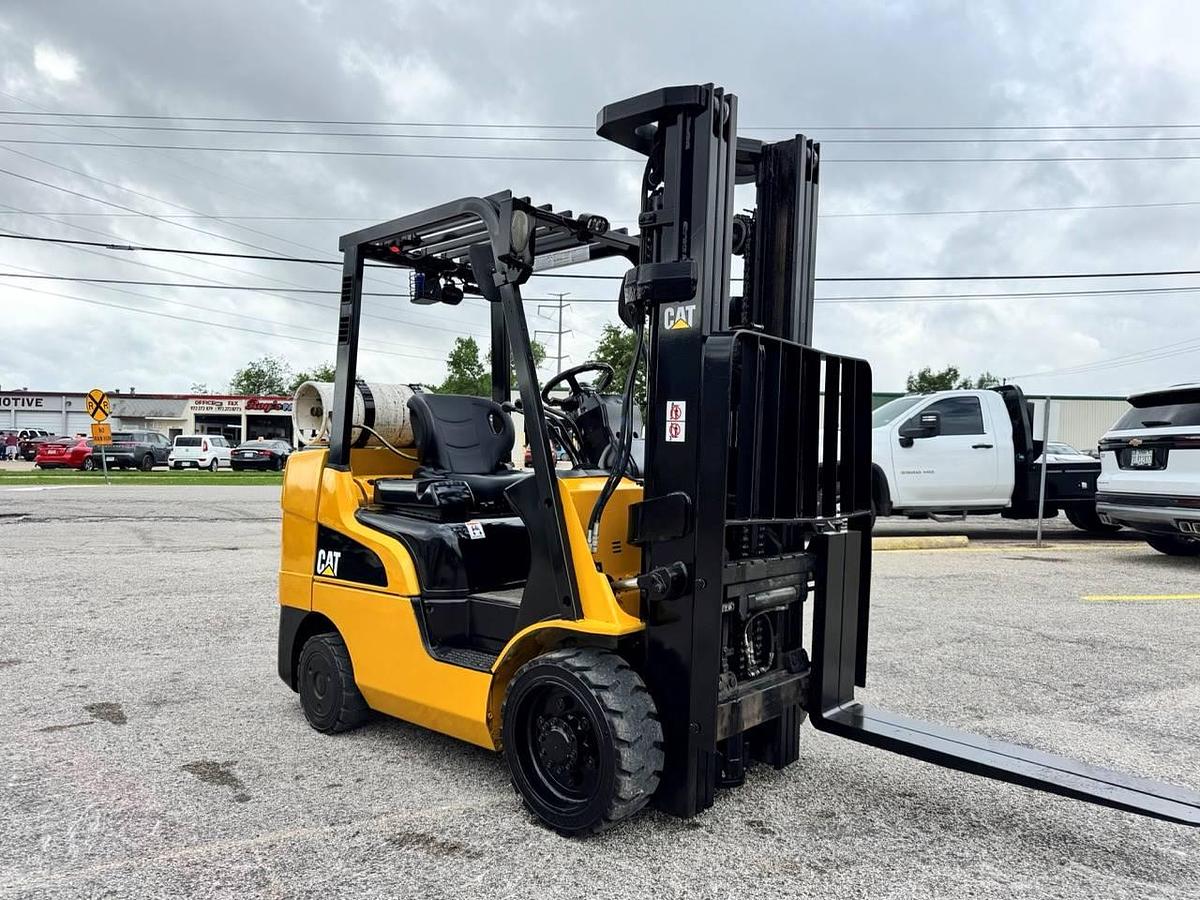 Refurbished 2017 CAT C6000