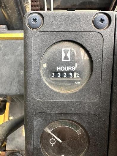 Used LOW HOURS! : 2002 Hyster H155XL