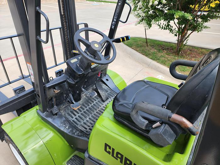 Used 2015 Clark C30L