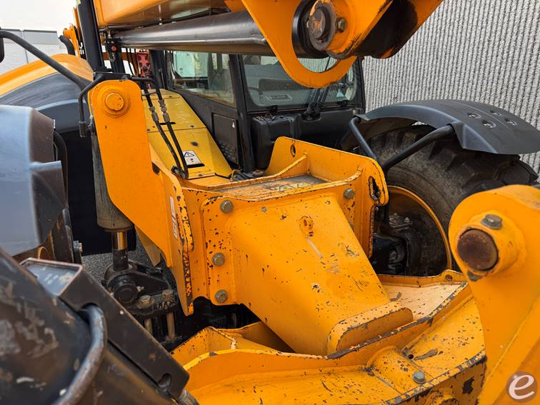 Used 2015 JCB 514-56