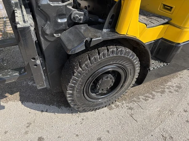Used LOW HOURS: 2019 Hyster H50FT