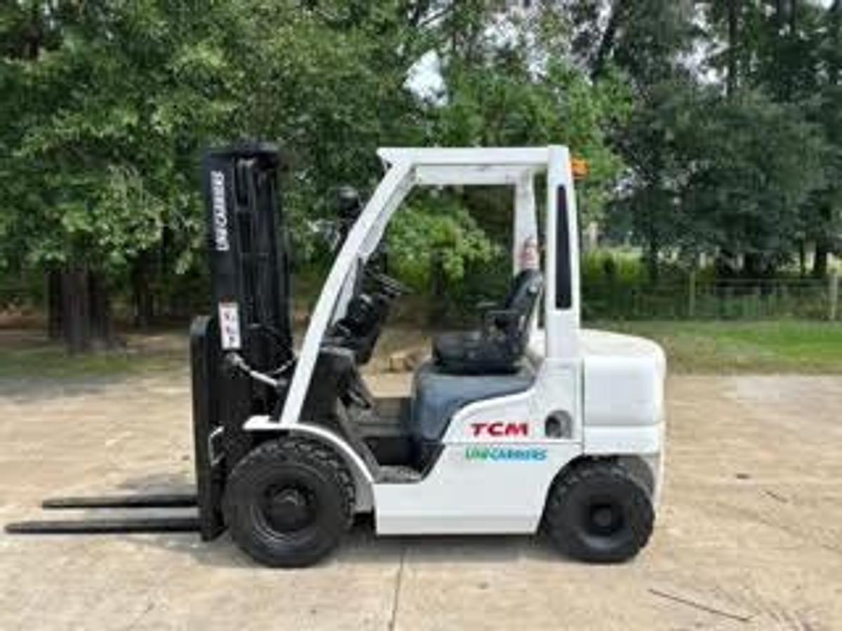 Refurbished 2014 uNICARRIERS FHD25