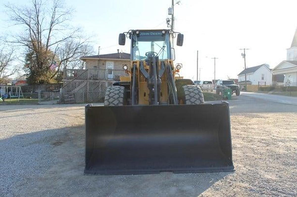 Used 2012 DEERE 544K