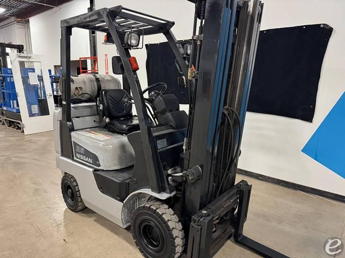 Used 2009 Nissan AF35