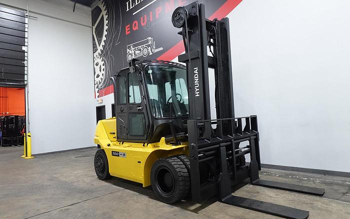 Used 2019 Hyundai 70D-9
