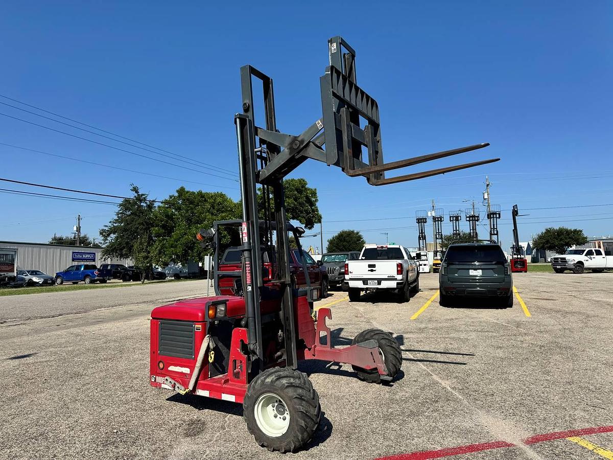 Used 2016 Moffett M4 45 3P