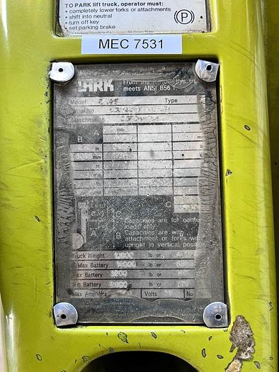 Used 2005 Clark ECG25