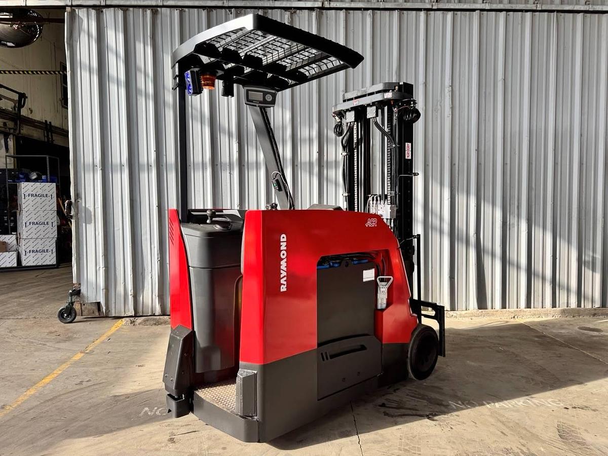 Used 2019 Raymond 425-C50TT - 42" FORKS