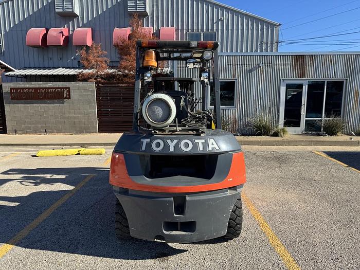 Used 2003 Toyota 7FG35