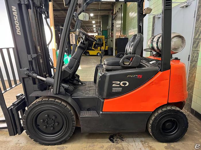 Used 2009 Doosan G20P-5