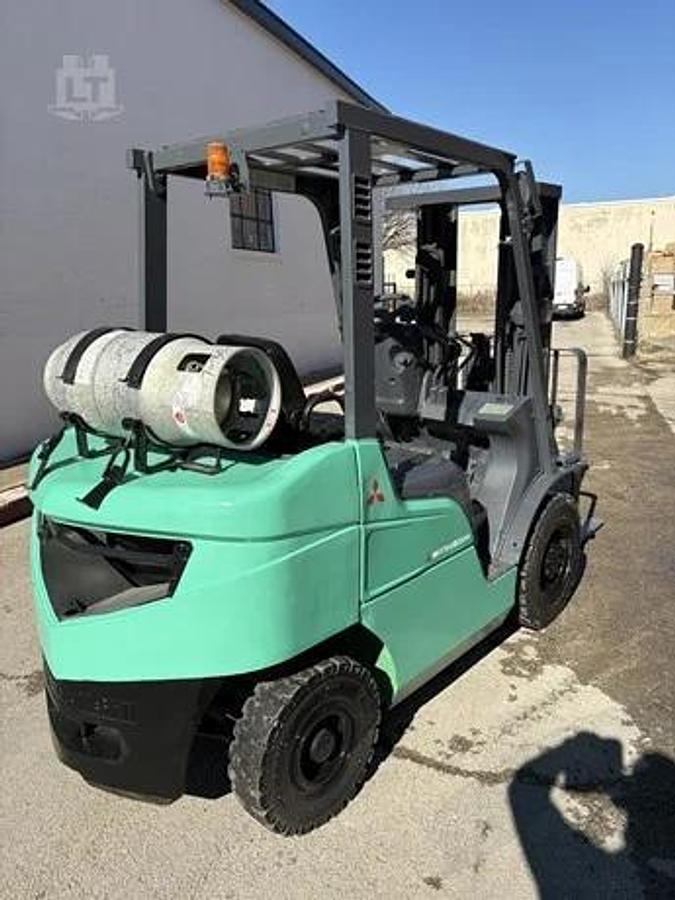 Refurbished 2018 Mitsubishi FG25N