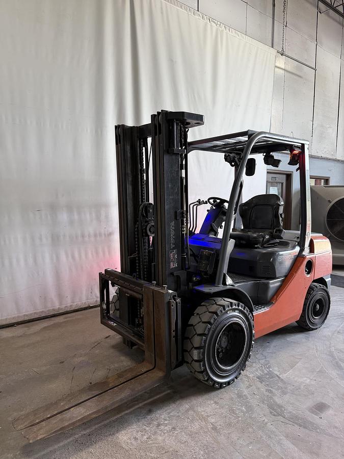 Used 2018 Toyota 8FDU30