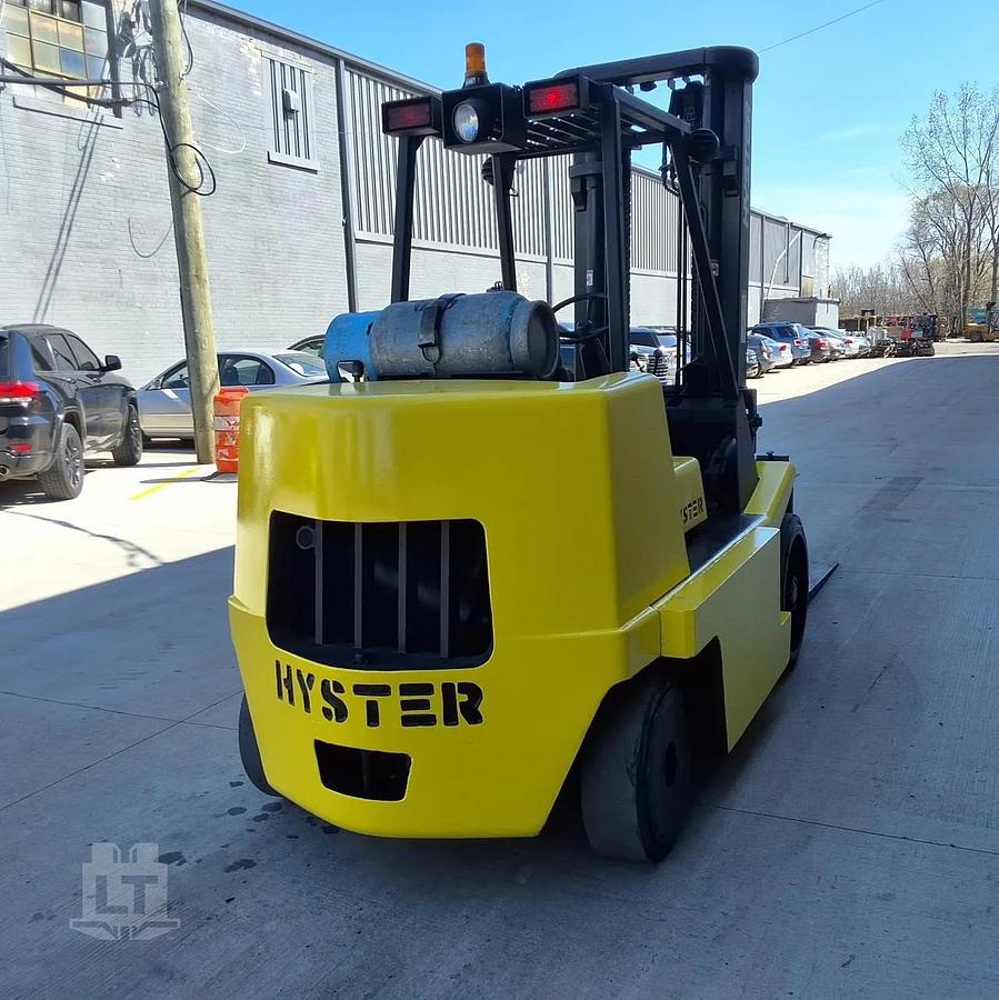 Refurbished RECONDITIONED: 2001 Hyster S155XL2