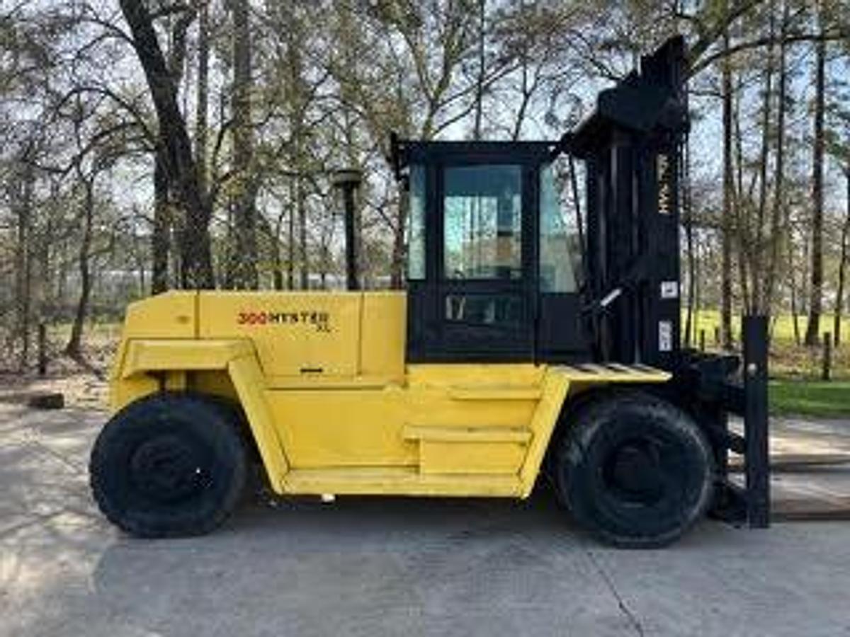 Refurbished 1997 Hyster H300XL