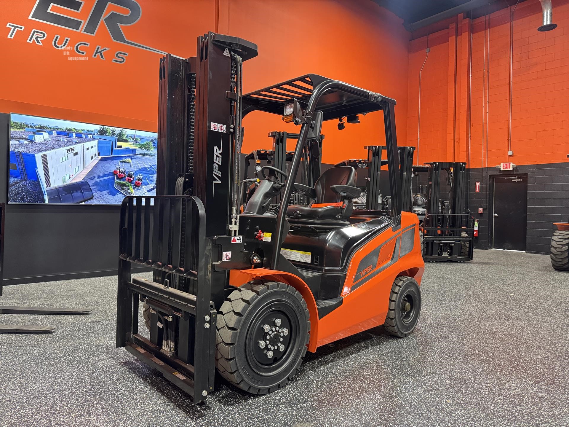 2027 VIPER FB35F