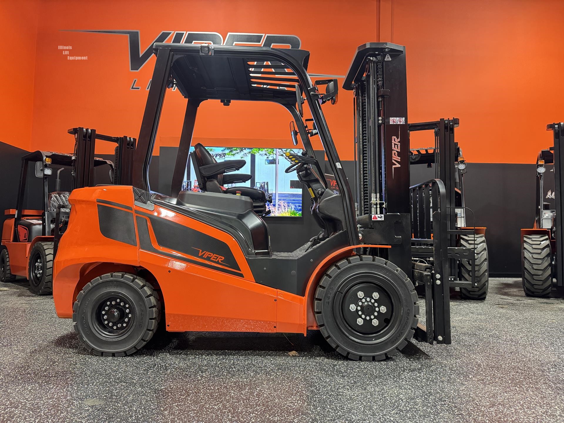 2027 VIPER FB35F