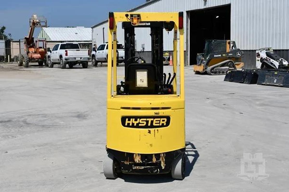 2023 Hyster E60XN