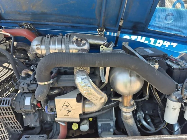 Used 2019 Genie GTH1544