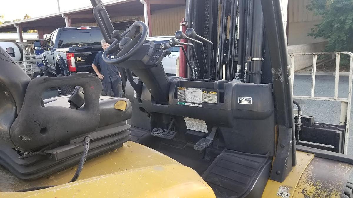 Used 2017 Yale GDP120VX