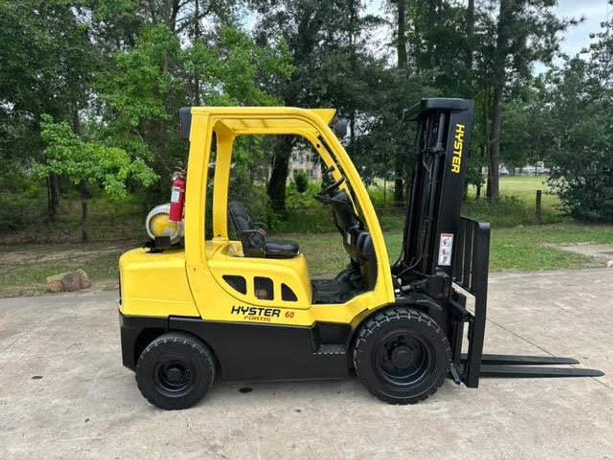 Refurbished Reconditioned: 2013 Hyster H60FT