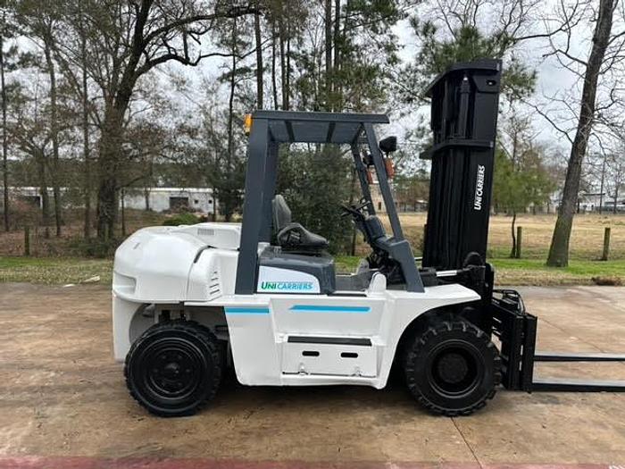 Refurbished 2018 NISSAN F70V