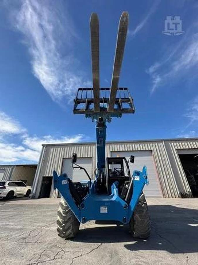 Used 2021 Genie GTH1256