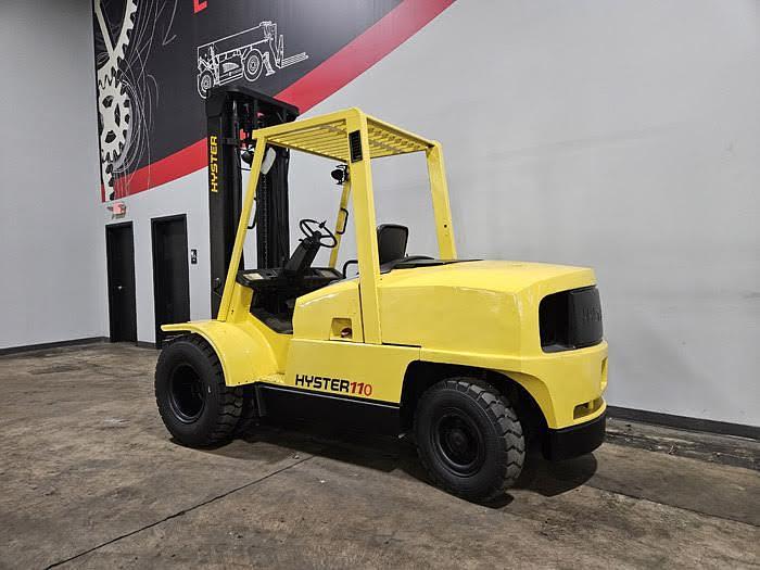 Refurbished 2006 Hyster H110XM