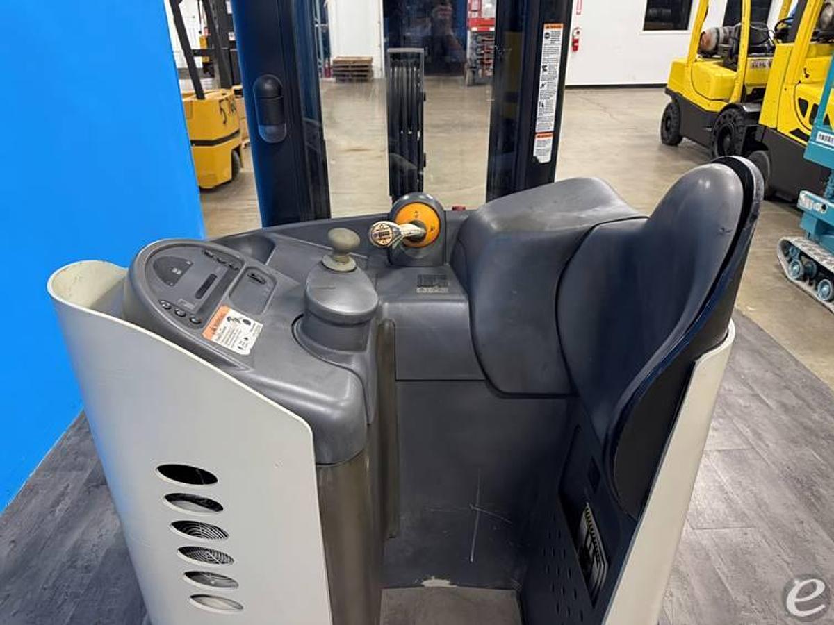 Used 2007 Crown RR5210-40