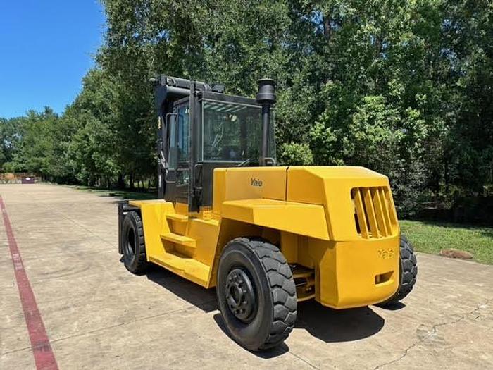 Used 1999 Yale GDP300