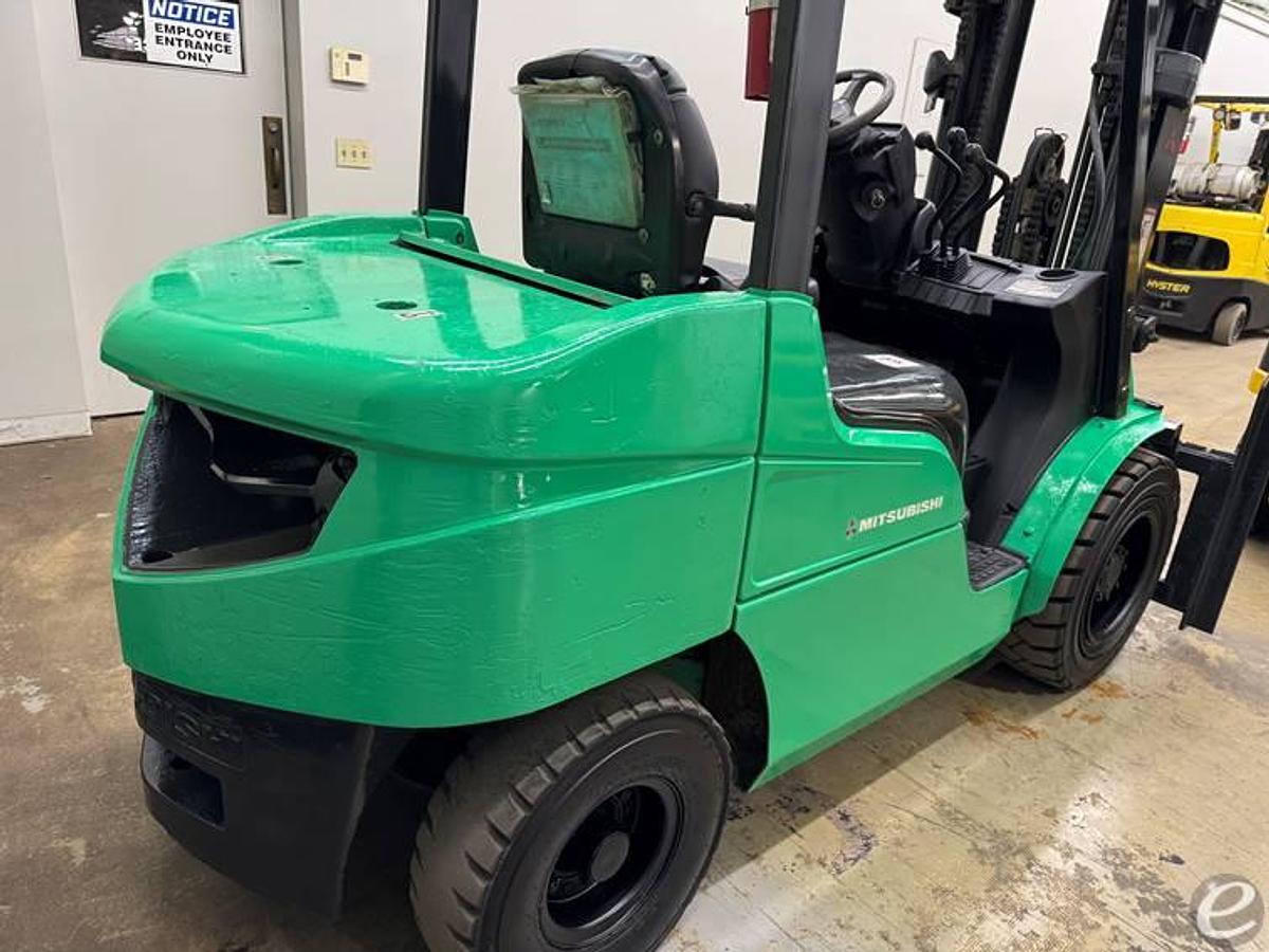 Refurbished 2004 Mitsubishi FG30N