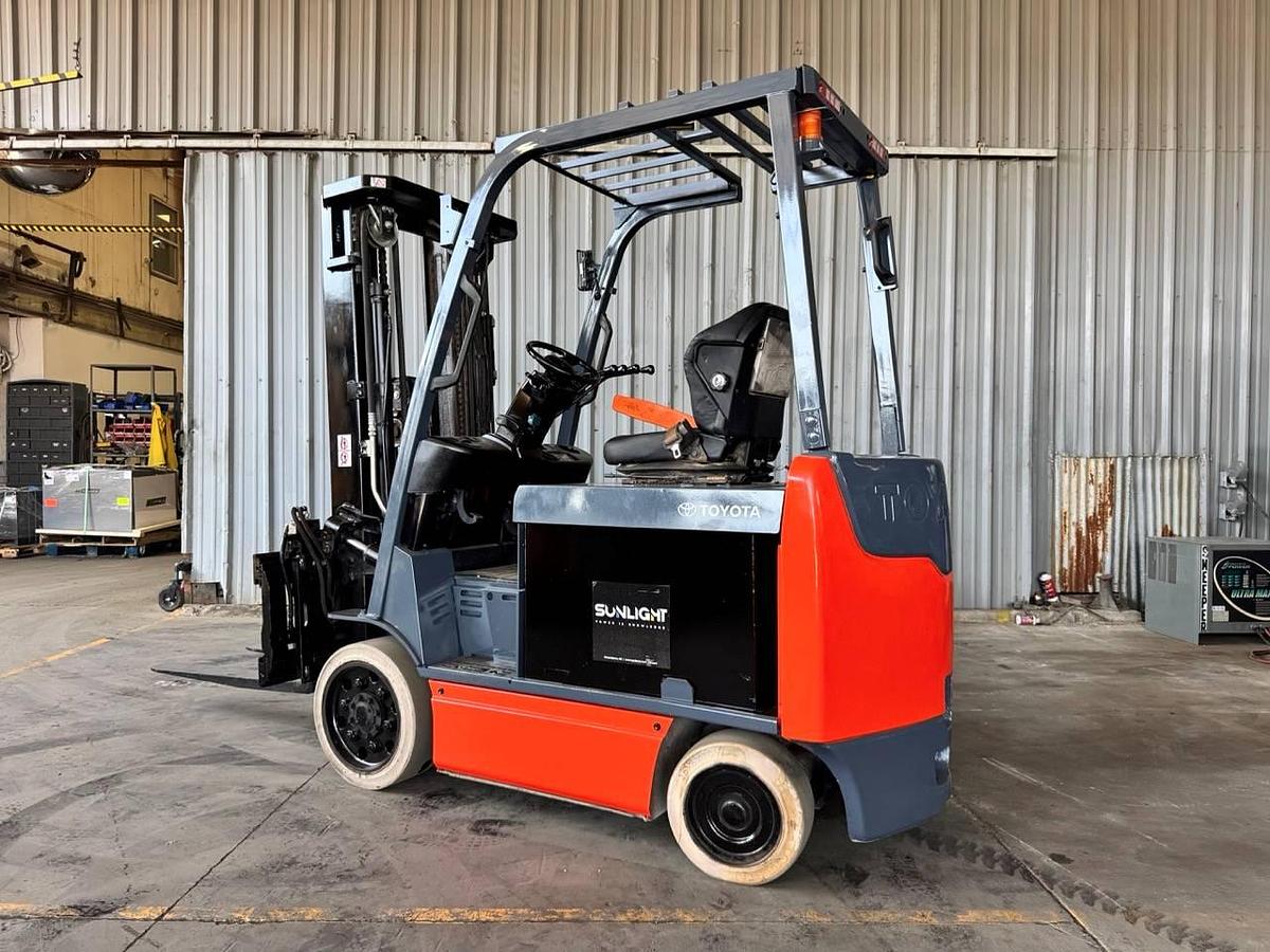 Refurbished 2020 Toyota 8FBCU32