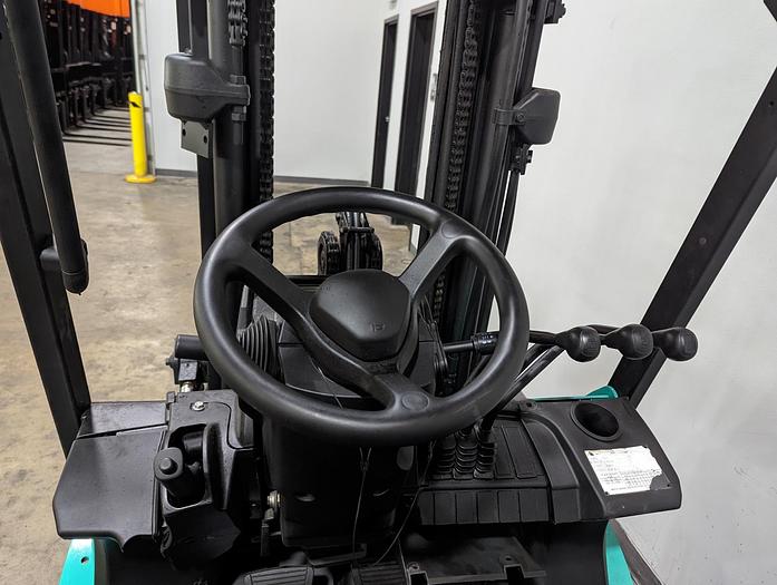 Refurbished 2014 Mitsubishi FD25N