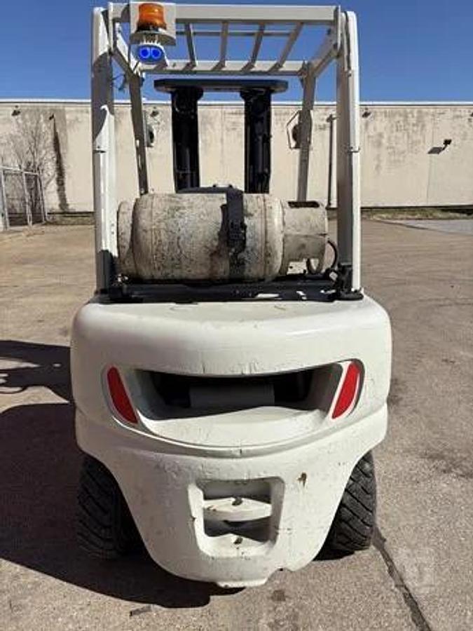 Used 2016 Nissan MU1F2A25LV