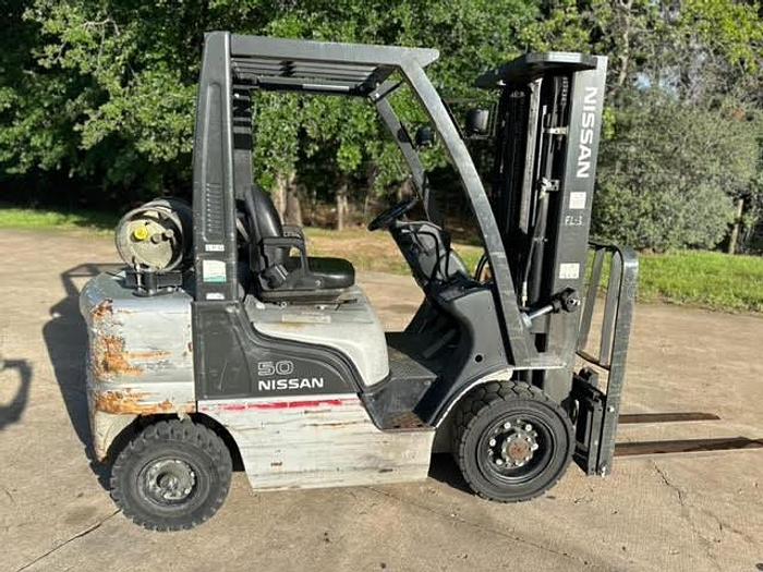 Used 2013 Nissan MP1F2A25LV