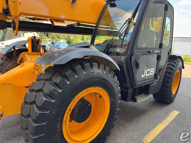 Used 2015 JCB 514-56