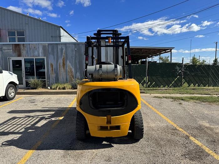 Refurbished 2001 CAT / Mitsubishi FG40K