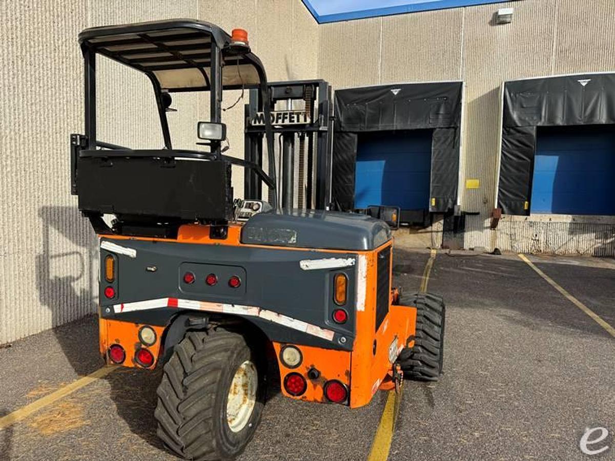 Used 2006 Moffett M55