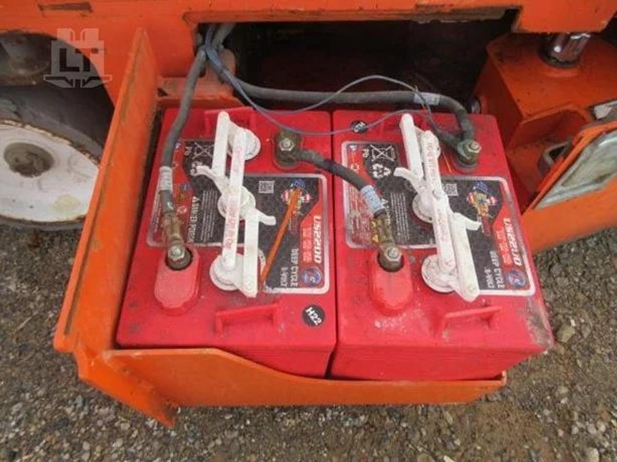 Used 2015 Snorkel S3219E - 19 ft Scissor Lift