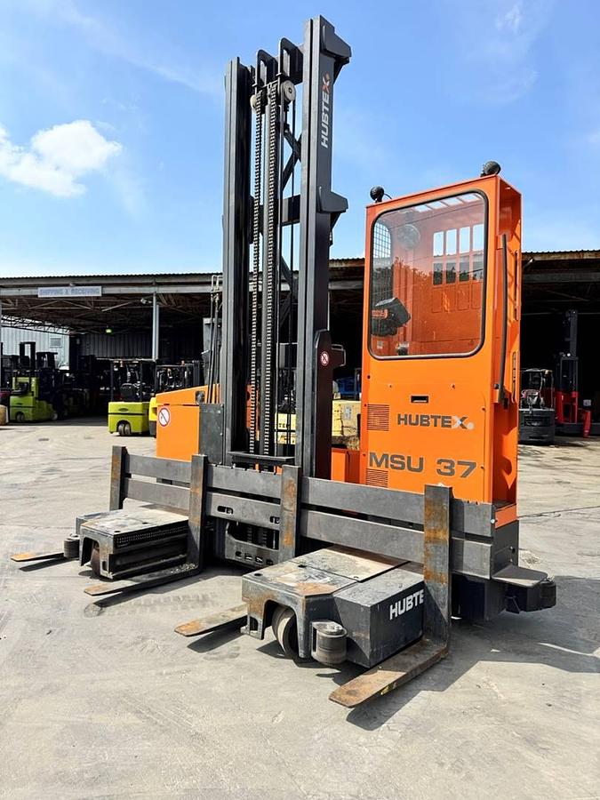 Used 2019 HUBTEX MSU37