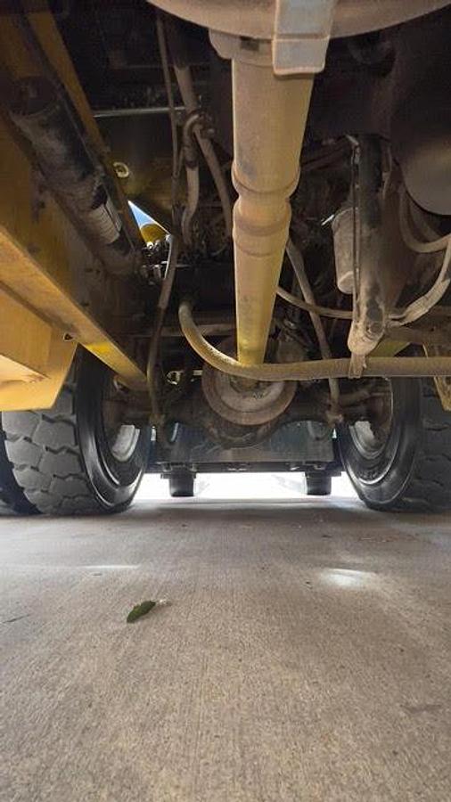 Refurbished Reconditioned: 2011 Yale GDP360