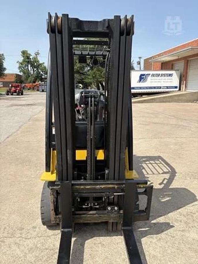 Refurbished 2000 YALE GLC050TG
