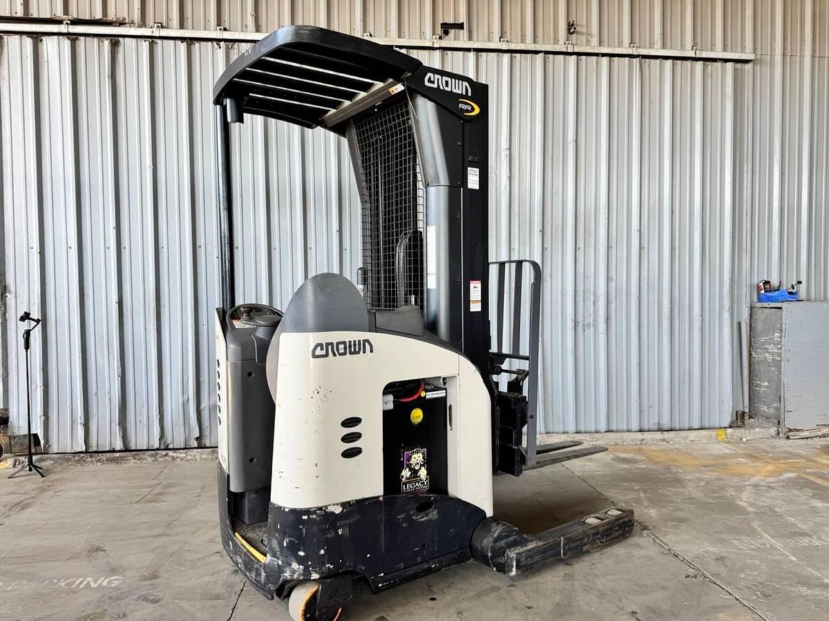 Used 2007 Crown RD5225-30
