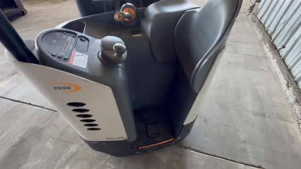 Used 2007 Crown RD5225-30