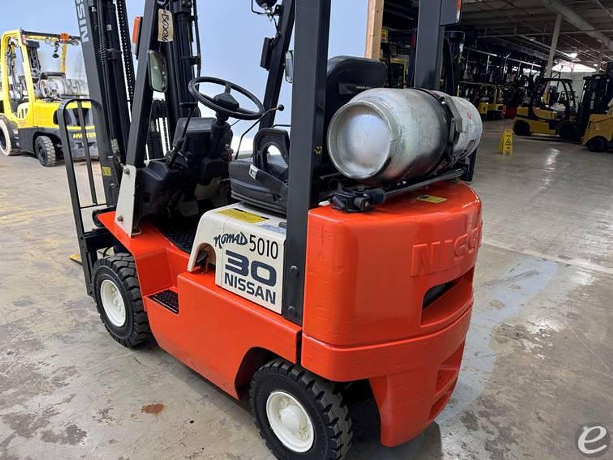 Used 2001 Nissan AF30