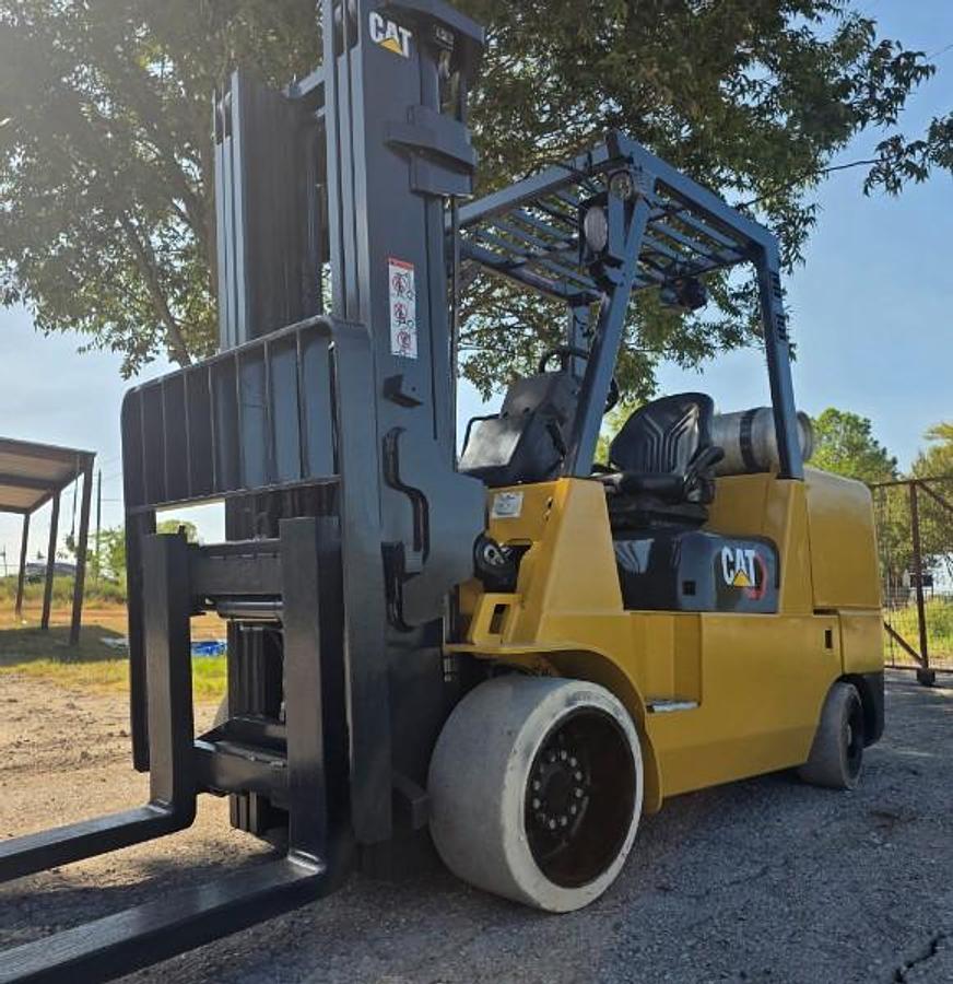 Refurbished WOW! 2007 CAT/MITSUBISHI FGC55K - 12K LBS.